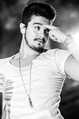 Fã Clube Oficial Devotas do LS..
Primeiro e único com esse nome Criado em: 14.02.12 (L
@luansantana Te amo meu Negão