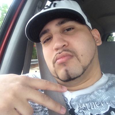 join me ever one on twitch i be steaming my game ever day