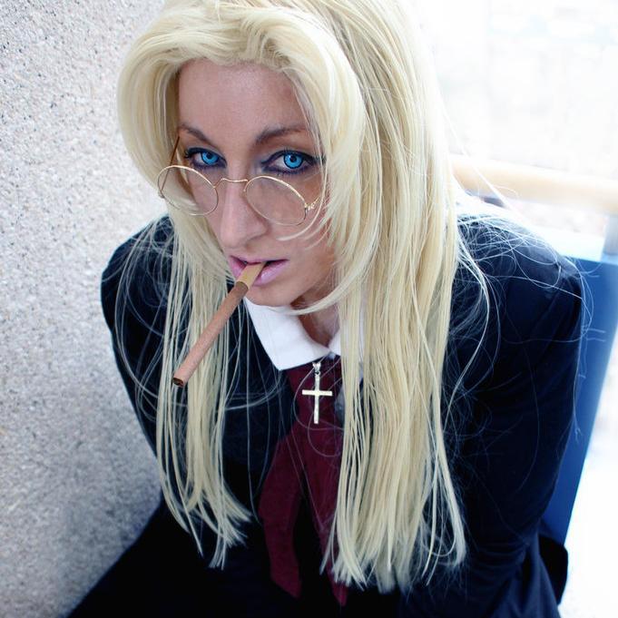 22 year old Noblewoman who is a member of Protestant Knights//Head of Hellsing Headquarters// [English/Japanese] #RP
