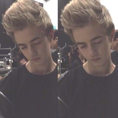 JACK JOHNSON LOVES YOU. CONGRATS ON THAT FOLLOW BABE. YOU DESERVED IT. DONT EVER GIVE UP OKAY. main acc. @daphnemarroquin