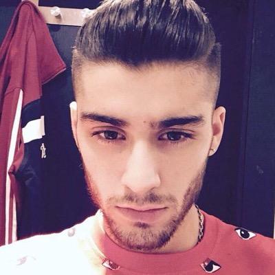 i gave you this free follow so pls help me meet my internet friend again and rt the link below !!