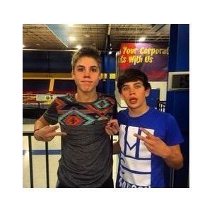 espinosapoobear's profile picture. 11/12 followed,dm~kyle moon (kmoon)