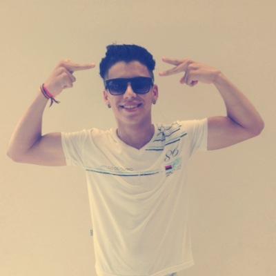 viver é diferente de estar vivo, viver é ser feliz sendo um cara extrovertido // @lowcrew_ Instagram