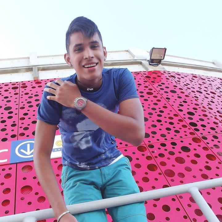 Cantautor, compositor llama al (02123187524) listo para tus eventos, Instagram:Janco_Music ,  facebook https://t.co/efwj0XJAuj