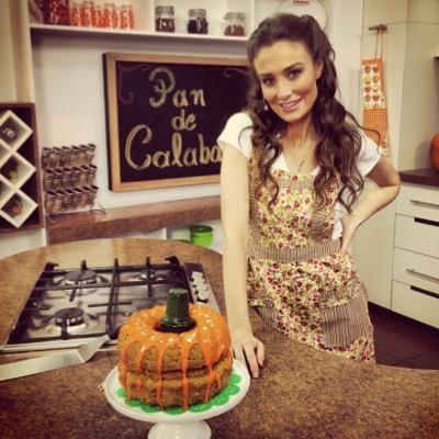 Argentina/Mexicana : Mamá, chef y conductora de ¨LA COCINA De VICTORIA¨ en Unicable,Televisa. Instagram: dulcevictoriapasteleria