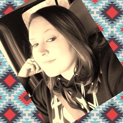 southern,small town chic * married ❤ * teacher * hunter * owner @TPTWhitetails *