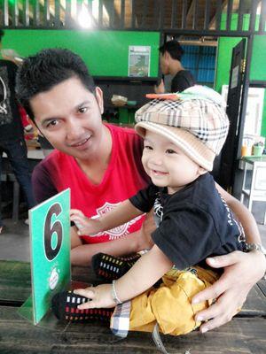 Guz_nyun88's profile picture. My wife @emy_zulfa is my soulmate ♥ and My family is My life ♥☺♥ZA • MRZ