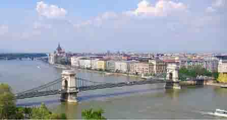 freebudapest's profile picture. An independent project of professional Hungarian guides. Walking tours in Budapest free of charge, based only on tips. 7 days a week, just show up!