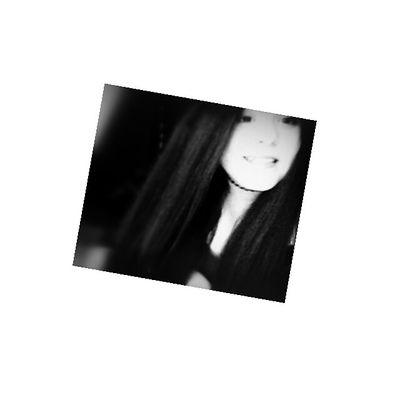 ☹ we all carry these
things inside that
no one can see..
- Oli Sykes ☹