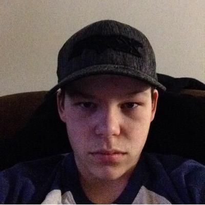 16 and single XD got xbox add Bathr00mstank