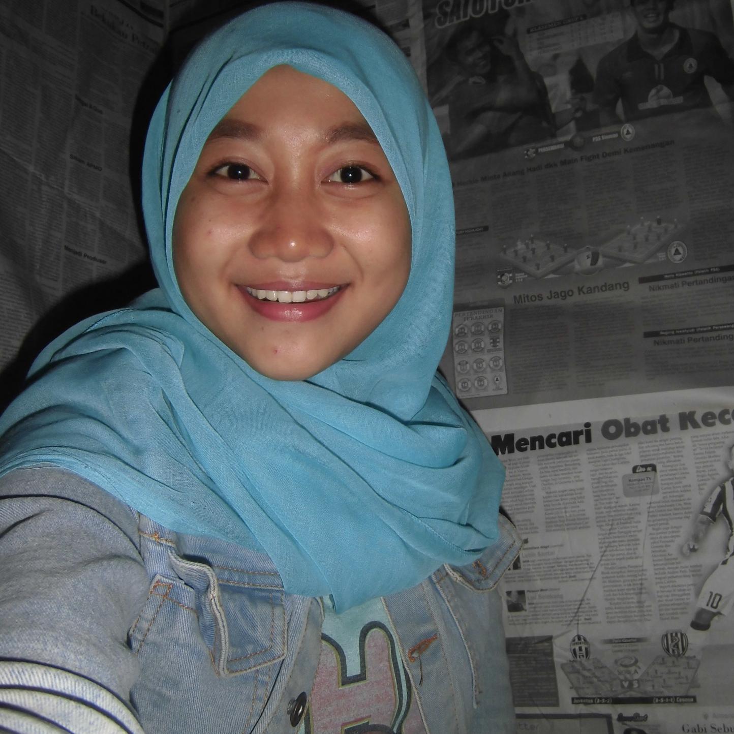 hallo call me winda Septiana ~ Leupung born in Banda Aceh ~ My first ideals is for parents proud and happy ~ MtsN Bantul kota ~ MAN GANDEKAN BANTUL    016
