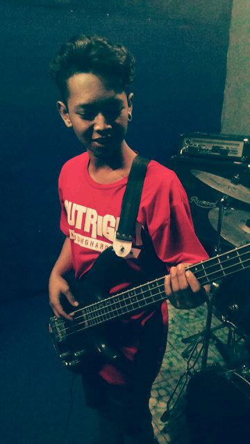 Bimo_Brutal DeathMetal.... adalah seorang scooterist sejati beraliran BAWAH TANAH.....\m/