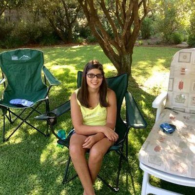 Dream it , Wish it ,  Do it .... // @TheSharksZA @PatLambie @onedirection /
@NiallOfficial      17 years old 
**Horse Lover 
••Single & waiting for @Niall Hora
