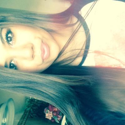 darling_lupe123's profile picture. 