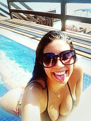 Instagram: isabelfrc