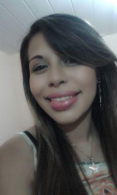 ☆★Tenho que ser guerreira todo dia
Eu tô de pé, eu tô aqui, eu tenho fé,Eu sei que o que é meu já tá escrito eh ninguém pode apagar☆★