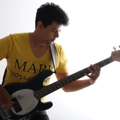 Sou Eu MesMOo 
.... SemPre .... :D
sEm iiNtErFeRêNcii@s
.... SeMpRe ....
 Eu MesMoOo
