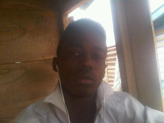 Akinlapa's profile picture. I use to play football