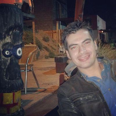 RubenAgDev's profile picture. Dad • A normal Christian • Engineer • {Programmer} • Cybersecurity enthusiast • Car guy • DIYer • Crossfitter/Weightlifter • https://t.co/avpnP67EbC