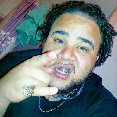 DAMN ITS BEEN A MIN SINCE I BEEN ON TWITTER