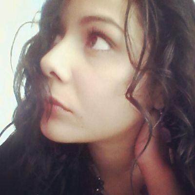 Puedo otros mundos imaginar con los ojos cerrados