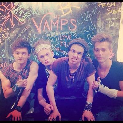 connecting Vampettes across the world! 

DM us your name and your country and we'll connect you to another Vampette across the world