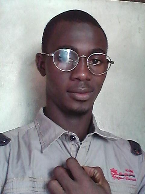 Born In Kano. Karkasara Tarauni LGA.
Studied https://t.co/NGIbo2AFy0 Accounting In BUK. 
8A59GBKC