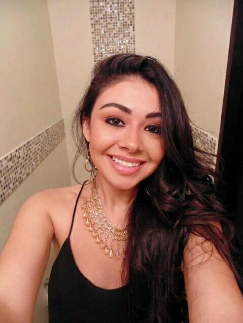 aydinaydina's profile picture. No duermo para hacer mis sueños realidad.
http://t.co/yHGADOmwKL