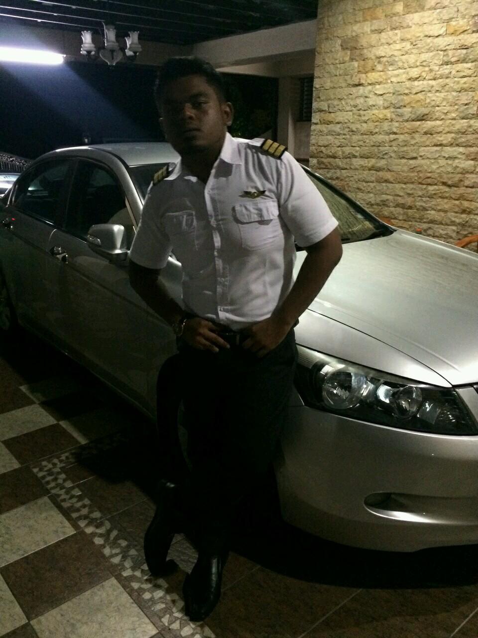 AnwarTheCaptain's profile picture. Live life to the fullest. Be wise and smart in making decision. #PilotLife