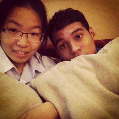 อยู่สวนกุหลาบ คบอยู่กับ @chin_lawliet