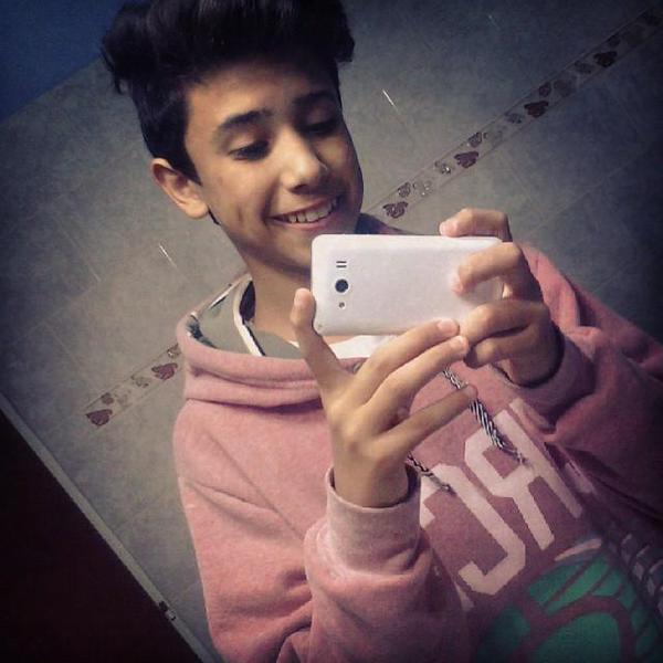 Prefiero Ser Feo & Fiel , Que Bonito Y Gato ;) Ori me ama mucho,Propiedad d ella:'D v