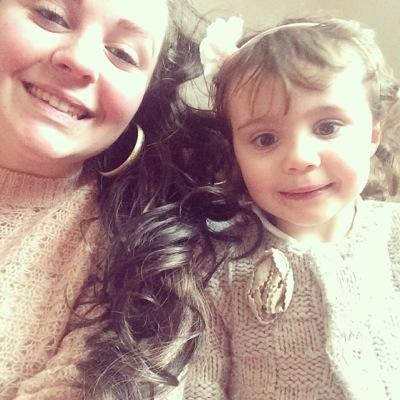 mummycharx's profile picture. charrrr.xx --- insta. Mummaaaaaa ~~ snapchat.