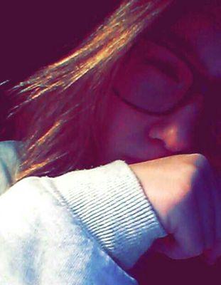 ⚓Welcome to my madness⚓
california me espera. soy la Revolución. surfista sin olas.