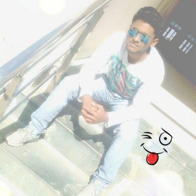 Only the open heart receives
LOVE
Only the open mind receives
WISDOM
Only the open hand receives
GIFTS
and...
Only the CUTE 1s receive
MESSAGES From ME!