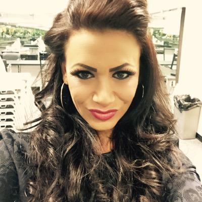 littleleas's profile picture. Beauty Therapy Lecturer and Assessor - insta littleleas
