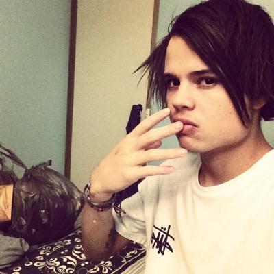 20, Melbourne, Australia ❤️
Gt: Krafteee
