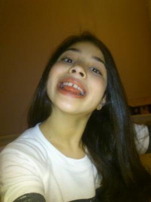 youtube:Paula López
instagram:paulita10plm
soy española y gallega
actriz:youtube