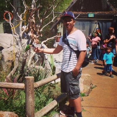 #Danyal --19 Jahre alt und drehe YT-videos
-Leverkusen/Köln
-Iraner✋