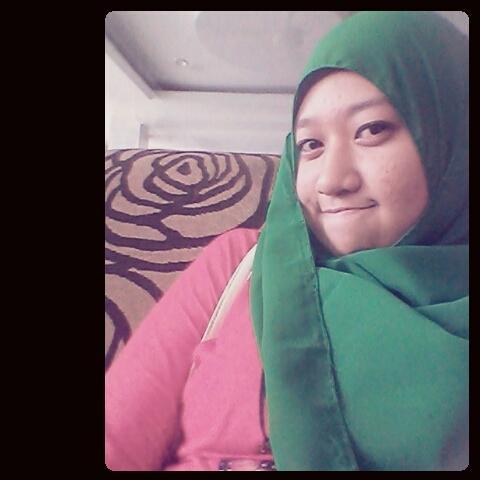 Calon perawat♥ | Always be positive☺ | Pin : 7D3D9BBC | 14 April 1997 |@Anostig|follow ya :)) | My zodiac : Aries (y)