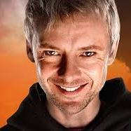 Doctor Who c'est cool tu voit et comme c'est cool je regarde.Homme extremement doués en anglais et dans les chose utile comme les poneys.