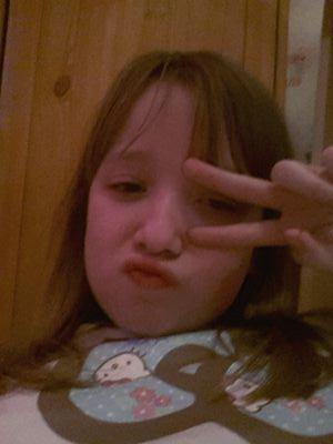 eafd7c778a4b4b4's profile picture. 2005 best year ever xx