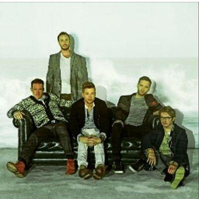 Huge @OneRepublic fan ; Follow if you're a fan for a follow back #RyanTedder #ZachFilkins #DrewBrown #BrentKutzle #EddieFisher #OneRepublic