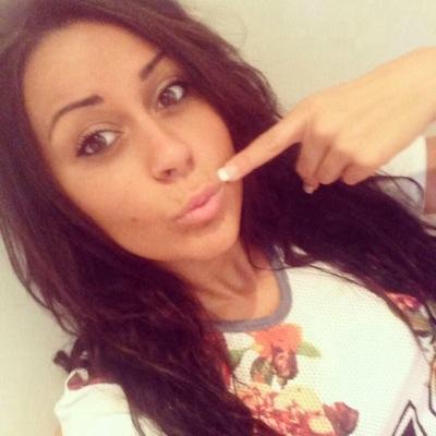 Tu es fan de Shanna Kress ? Ici toutes les infos sur elle ! ♥︎