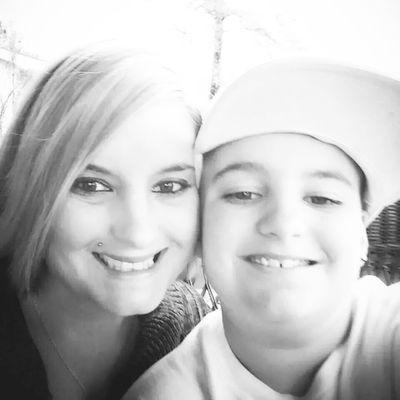Sometimes we find ourselves in situations that are less than ideal. I am a mother and student, I have an amazing Boyfriend.
