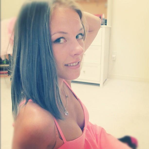 elviaapodaca's profile picture. The willingness to do creates the ability to do. - Peter McWilliams