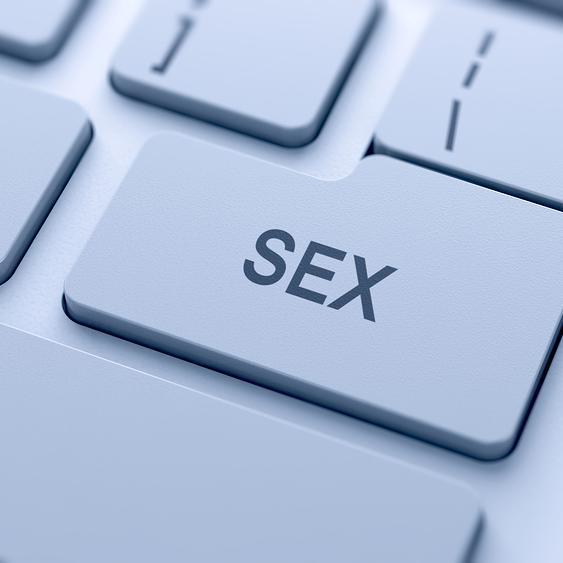 DuskDeluxe's profile picture. echte parno contacten.