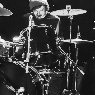 KyLe AndersoN. Songwriter. Drummer for The Fuss! Musician's Friend Sales Representative. Weirdo. o_O
