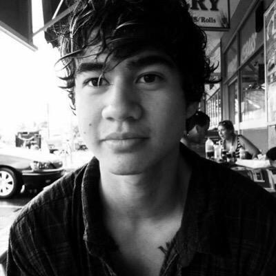 FOLLOW @publicth BC SHE GAVE YOU THIS FREE FOLLOW
