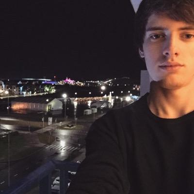 StepanSavushkin's profile picture. 