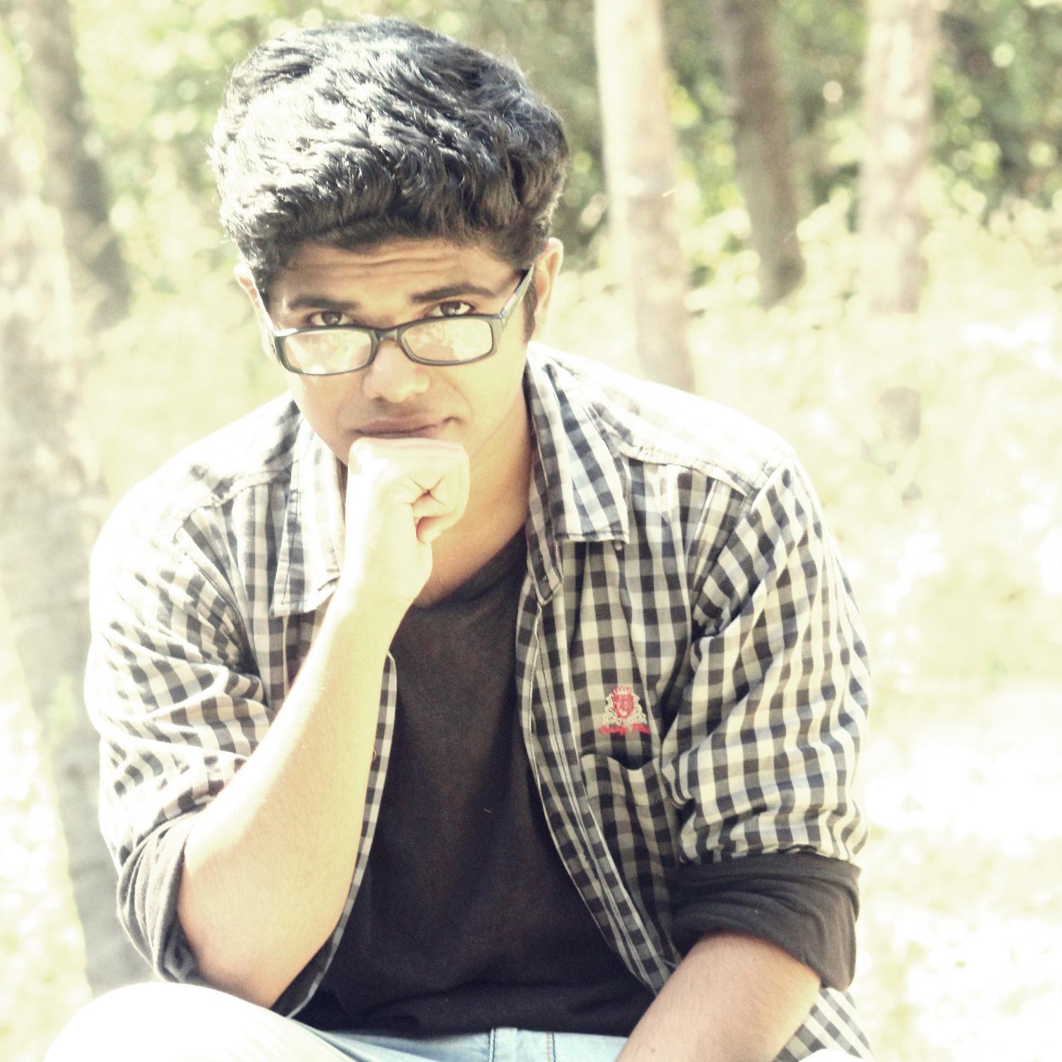 lyf is 10% wat u r.......n 90% is wat u do in ur lyf....... 3